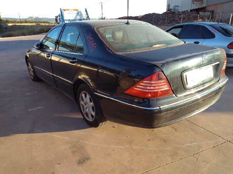 mercedes-benz clase s (w220) berlina del año 2002