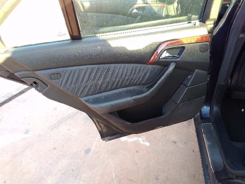 mercedes-benz clase s (w220) berlina del año 2002