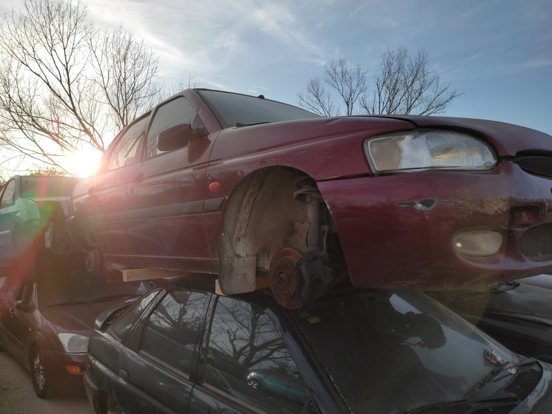 ford escort berl./turnier del año 1995