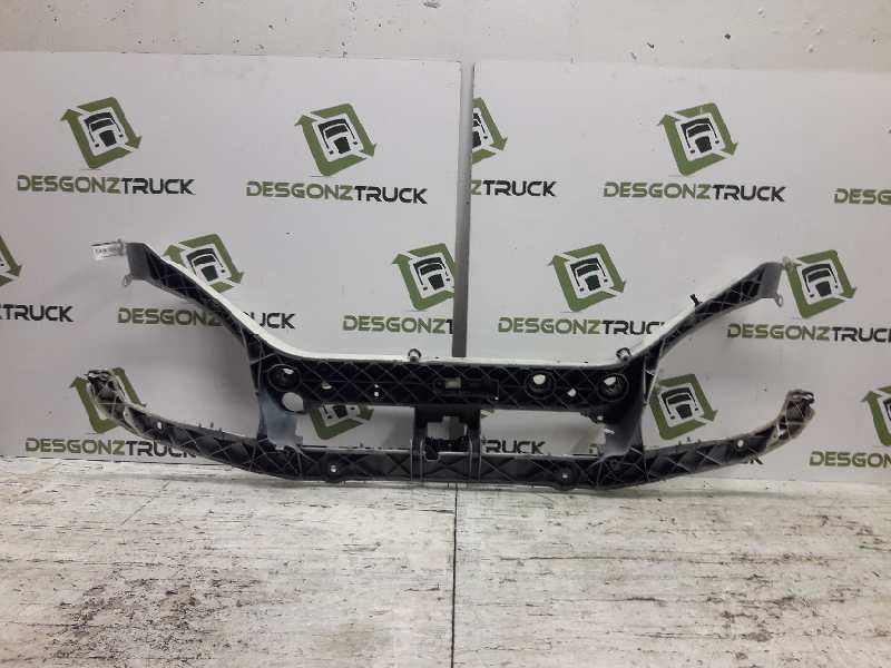 Recambio de travesaño superior para ford focus berlina (cak) ambiente referencia OEM IAM   