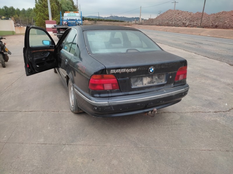 bmw serie 5 berlina (e39) del año 1998