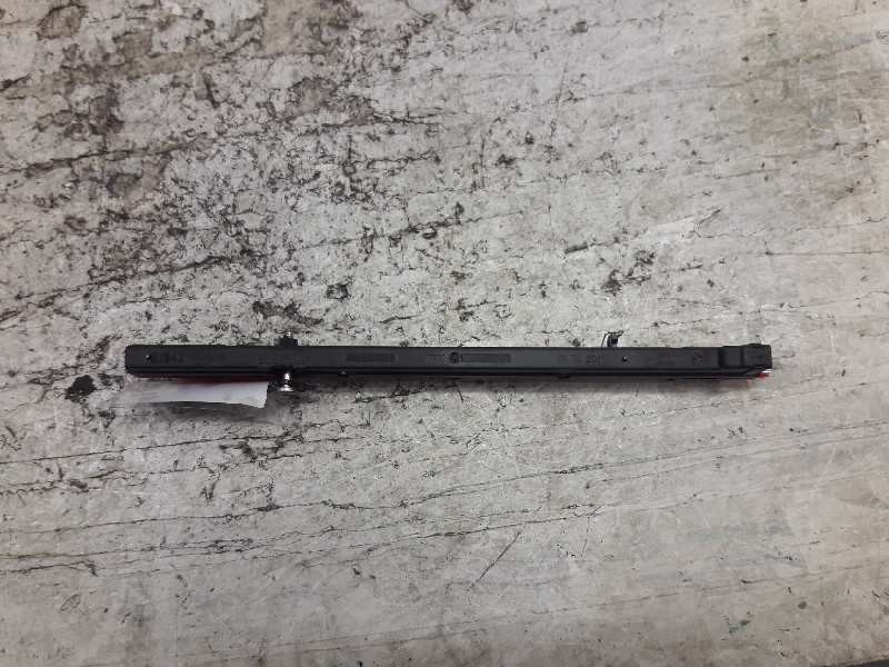 Recambio de luz central de freno para audi a3 (8l) 1.8 ambiente referencia OEM IAM 8D9945097B  