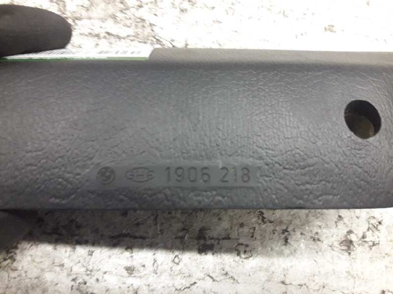 Recambio de asidero puerta derecha para bmw serie 3 berlina (e30) 324td referencia OEM IAM 1906218 TRASERA 