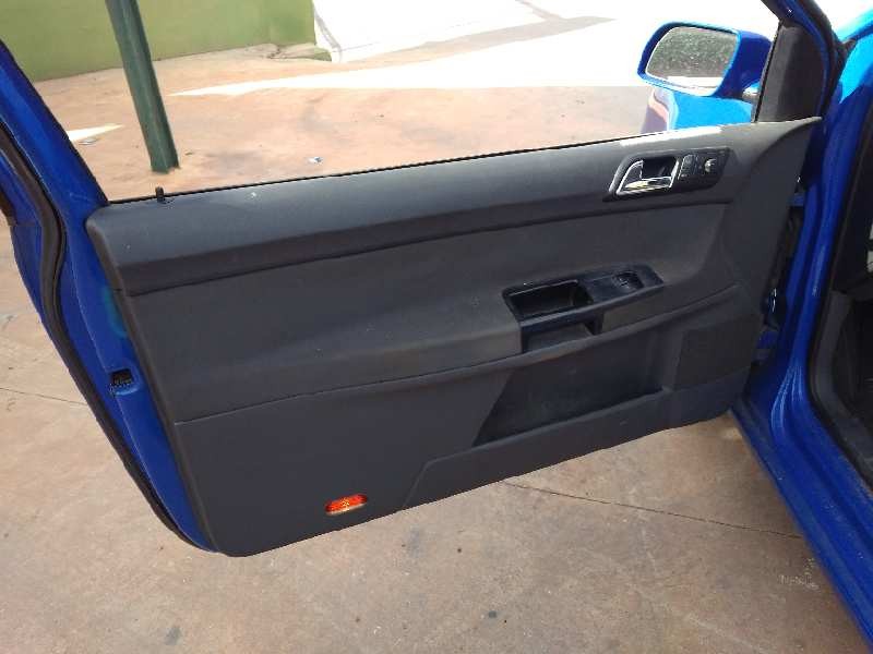 volkswagen polo (9n1) del año 2002