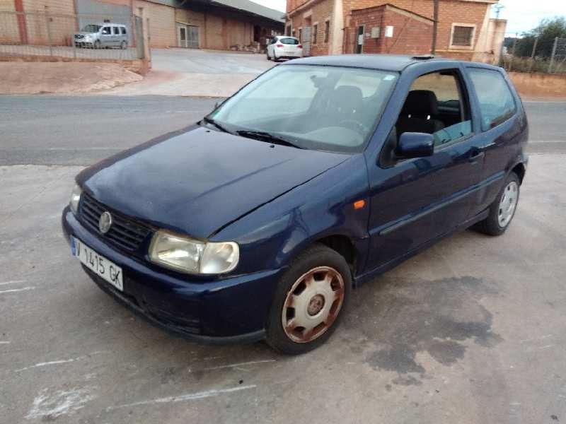 volkswagen polo berlina (6n1) del año 1999