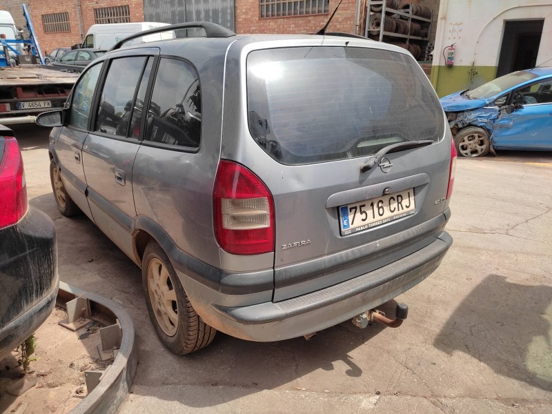 opel zafira a del año 2004