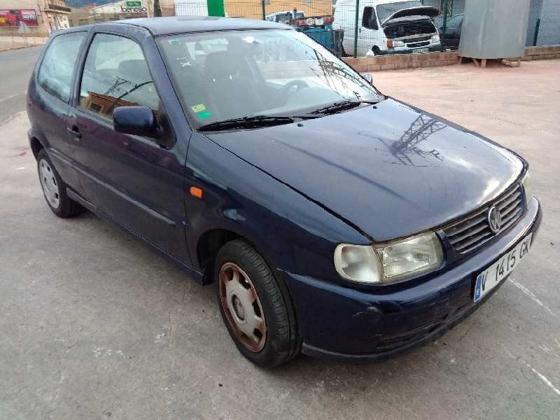 volkswagen polo berlina (6n1) del año 1999
