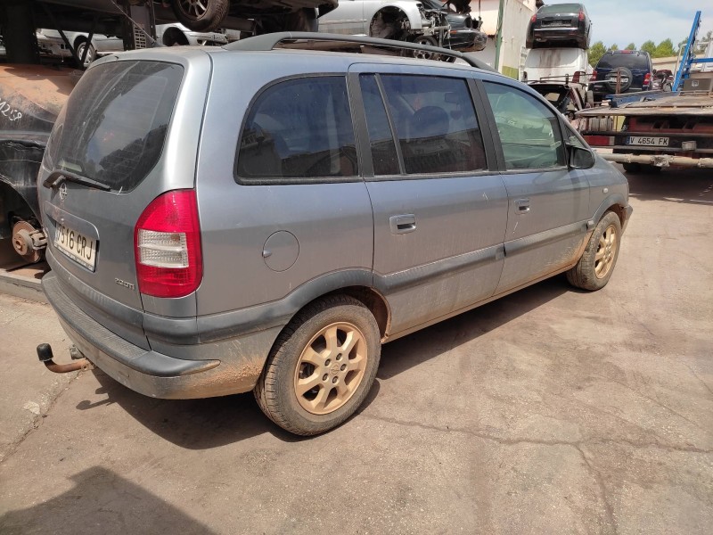 opel zafira a del año 2004