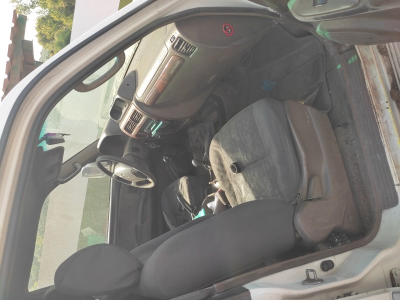 toyota land cruiser (j9) del año 2001