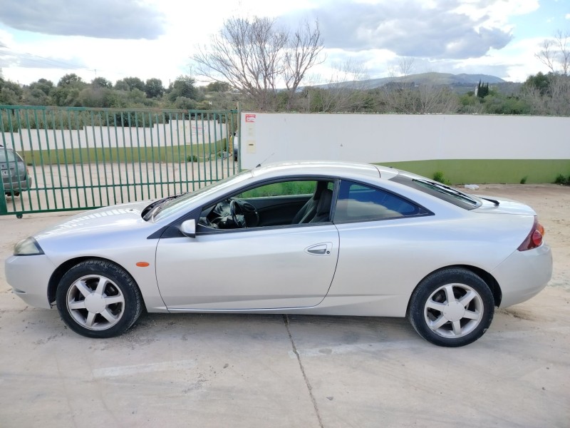 ford cougar (ec_) del año 2000