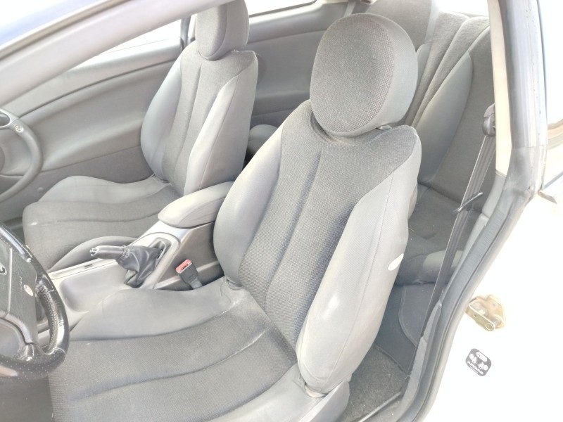 ford cougar (ec_) del año 2000