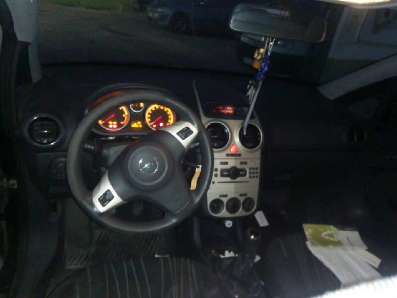 opel corsa d del año 2007