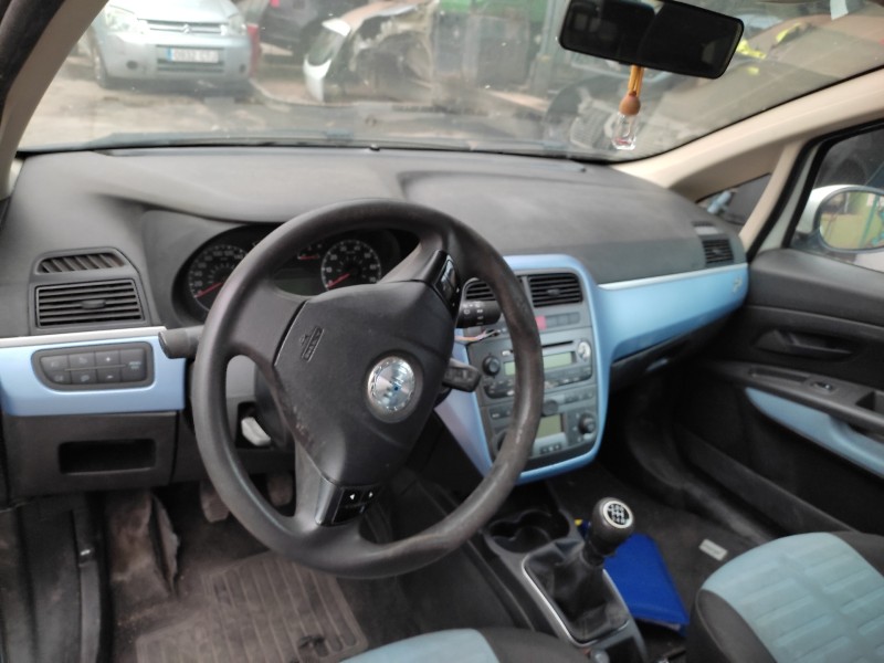 fiat grande punto (199) del año 2006