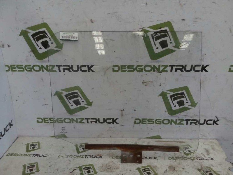 Recambio de luna delantera derecha para nissan trucks l35.09 l-35.095 referencia OEM IAM   