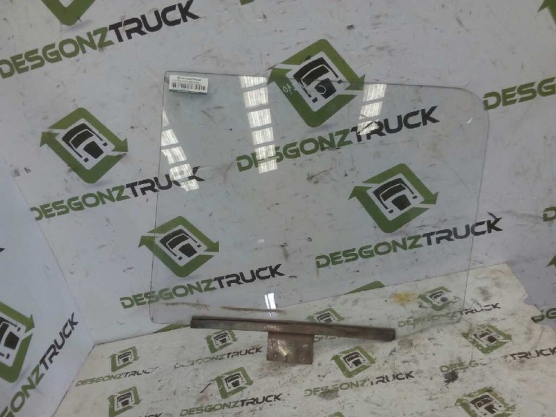 Recambio de luna delantera izquierda para nissan trucks l35.09 l-35.095 referencia OEM IAM   