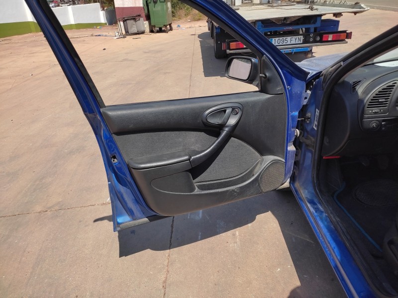 citroën xsara berlina del año 2002