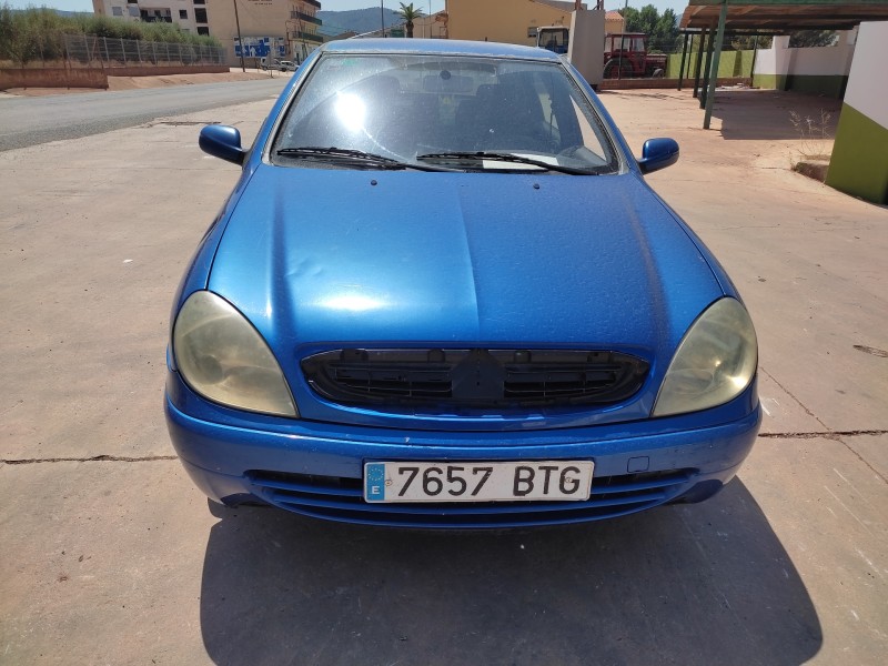 citroën xsara berlina del año 2002