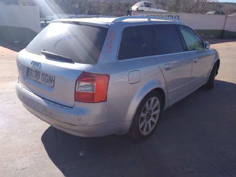 audi a4 avant (8e) del año 2002