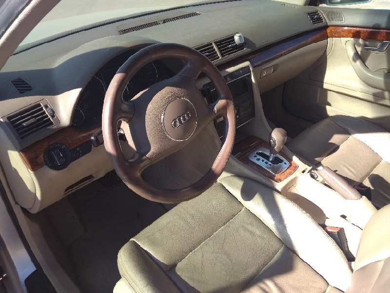 audi a4 avant (8e) del año 2002