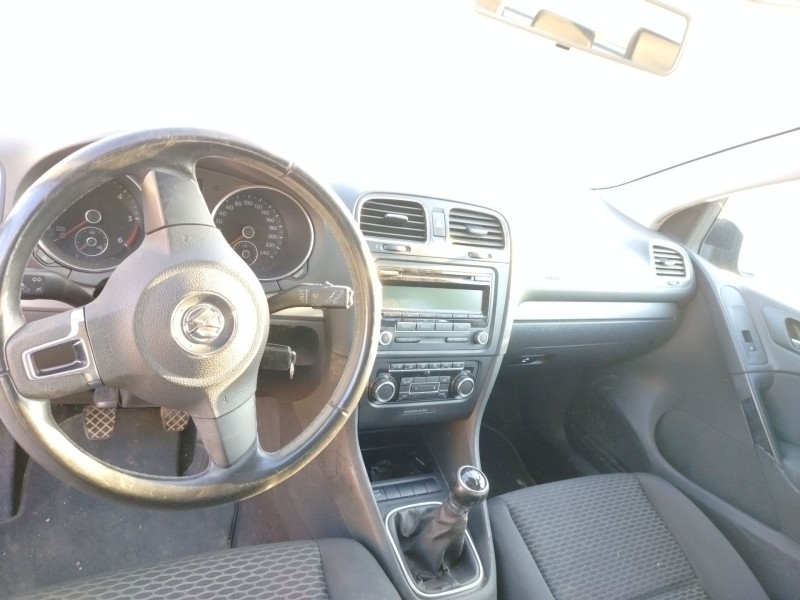 volkswagen golf vi (5k1) del año 2008