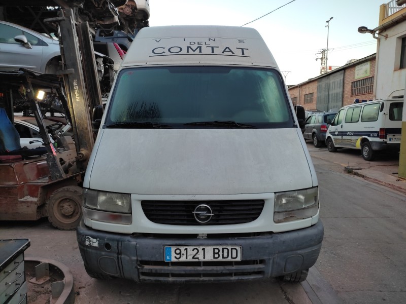 opel movano del año 2000