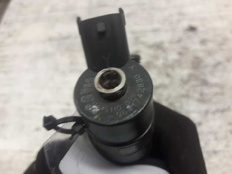 Recambio de inyector para citroen c5 berlina 2.0 hdi referencia OEM IAM   