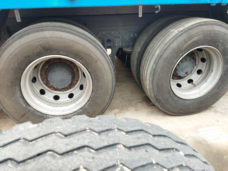 renault premium distribution del año 2004