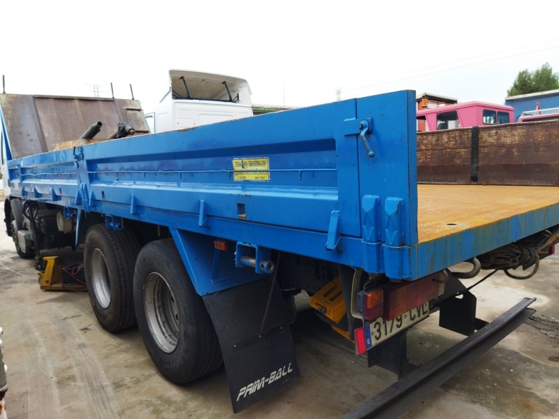 renault premium distribution del año 2004