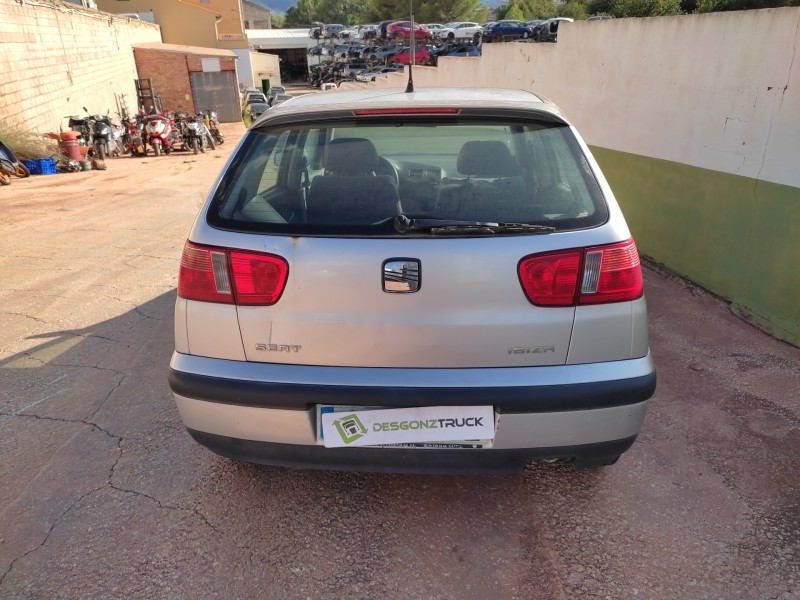 seat ibiza (6k1) del año 2001