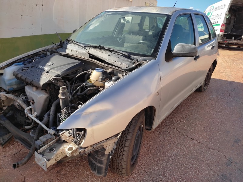seat ibiza (6k1) del año 2001