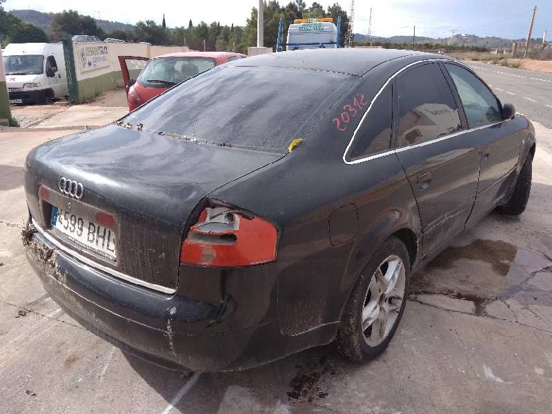 audi a6 berlina (4b2) del año 2001