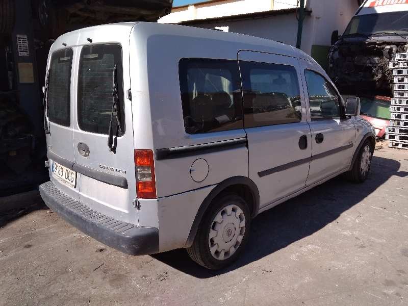 opel combo (corsa c) del año 2005