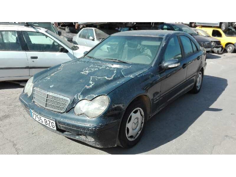 mercedes-benz clase c (w203) berlina del año 2002