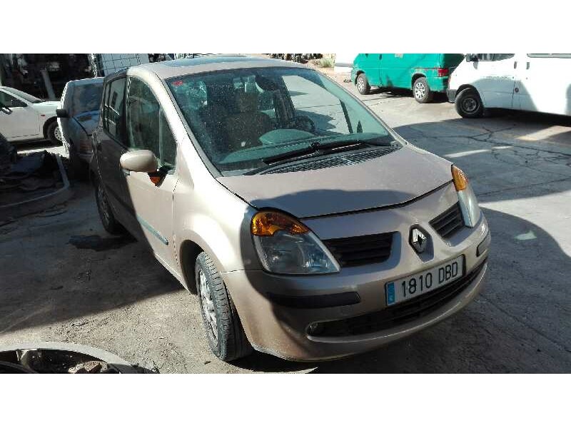 renault modus del año 2004