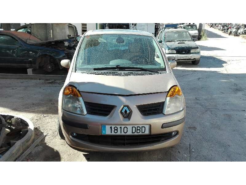 renault modus del año 2004