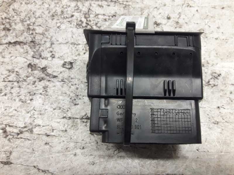 Recambio de difusor calefaccion para audi a3 (8l) 1.8 20v turbo referencia OEM IAM 8L0820901 IZQUIERDA 