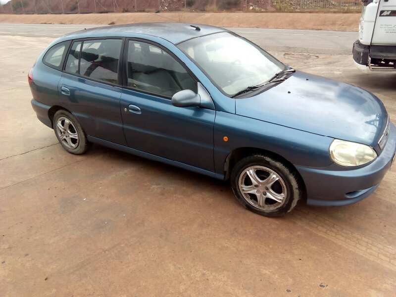 kia rio del año 2002