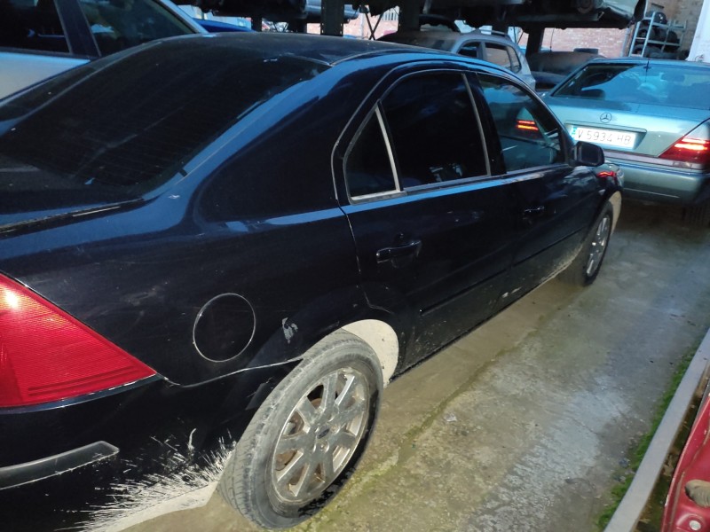 ford mondeo berlina (ge) del año 2003