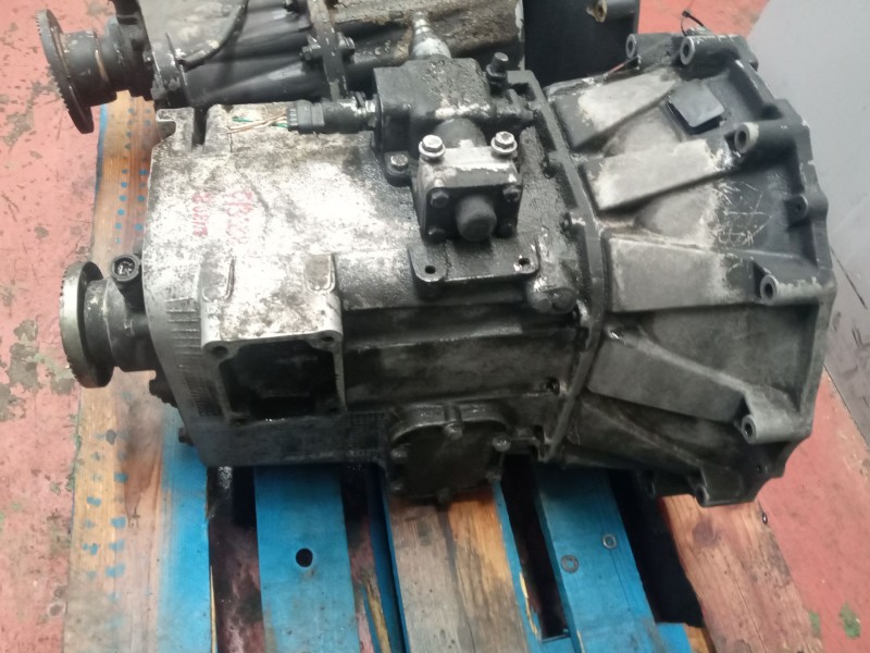 Recambio de caja cambios para iveco eurocargo tector 3.9 diesel referencia OEM IAM 2855502H01 8541572 8869479