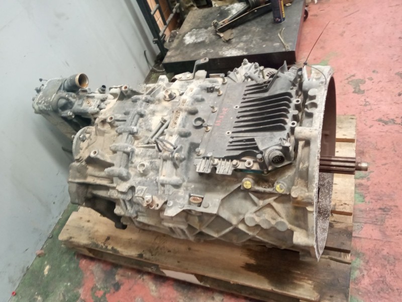 Recambio de caja cambios para man tgx 18.xxx referencia OEM IAM 12AS2131TD 81320046280 1353040027