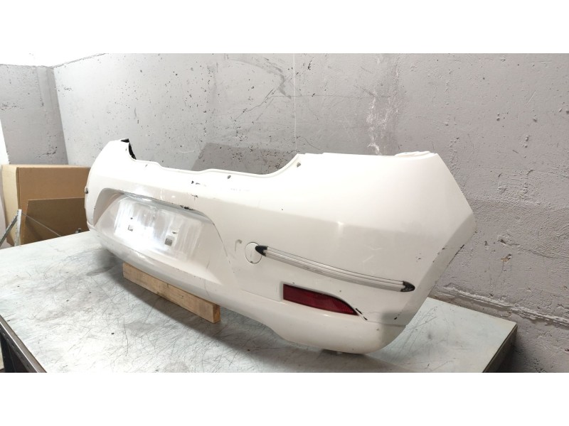 Recambio de paragolpes trasero para dacia sandero ii 1.2 referencia OEM IAM   