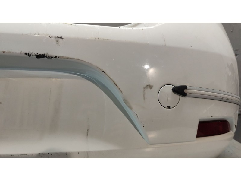 Recambio de paragolpes trasero para dacia sandero ii 1.2 referencia OEM IAM   