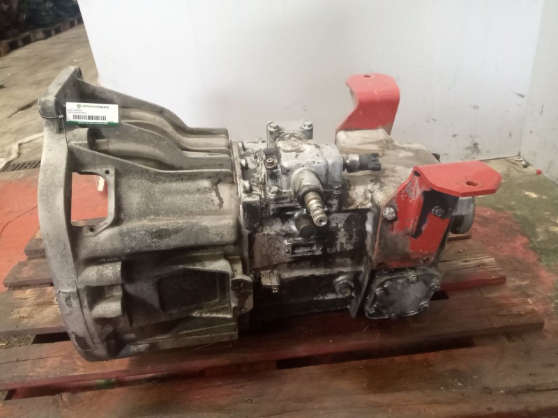 Recambio de caja cambios para iveco eurocargo referencia OEM IAM 28556  8859159
