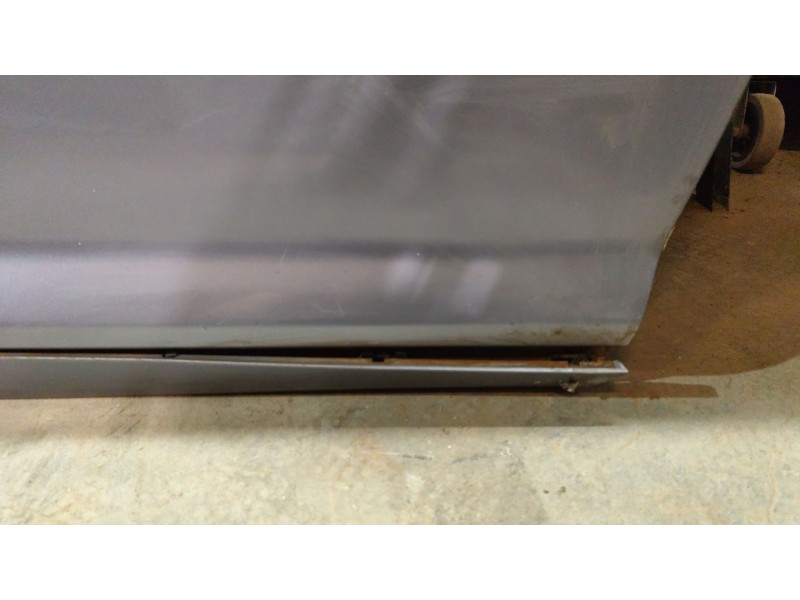 Recambio de puerta delantera izquierda para audi a3 (8p) 2.0 tdi ambiente referencia OEM IAM   