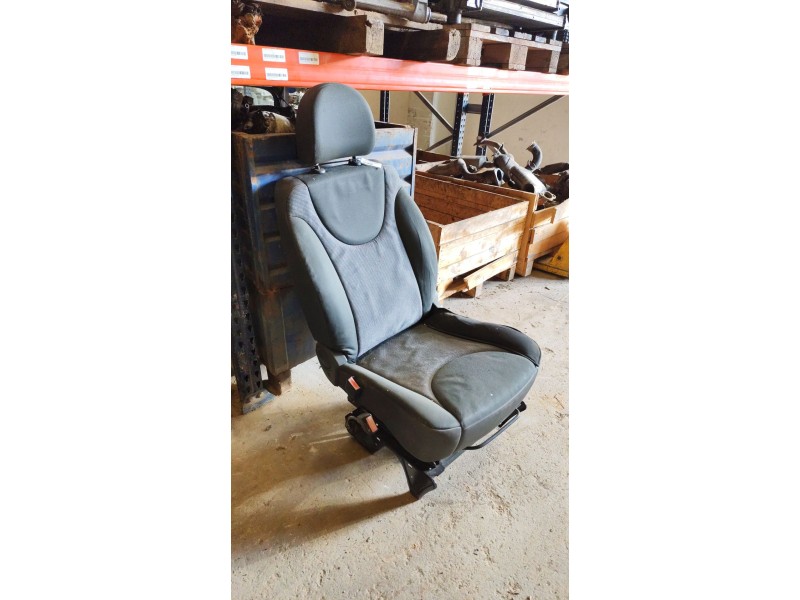 Recambio de asiento delantero izquierdo para citroën jumpy ii furgoneta 1.6 hdi 90 8v referencia OEM IAM   