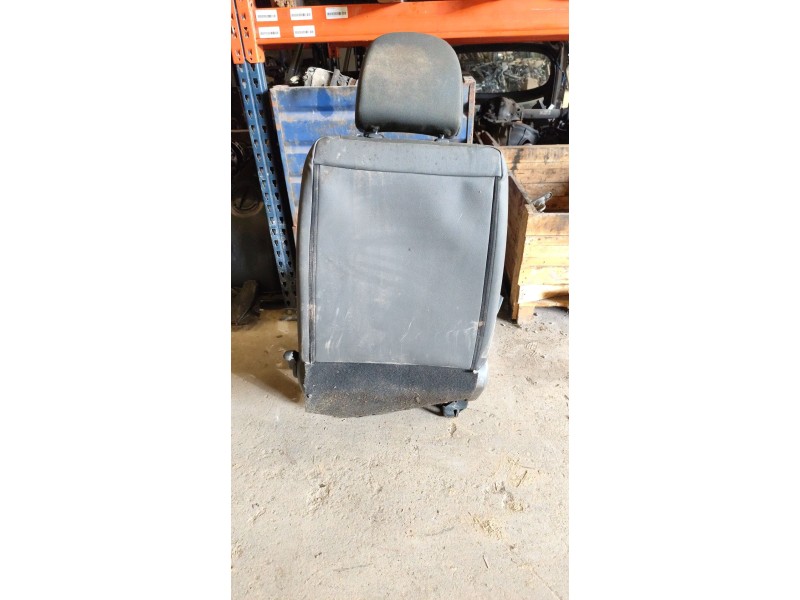 Recambio de asiento delantero izquierdo para citroën jumpy ii furgoneta 1.6 hdi 90 8v referencia OEM IAM   