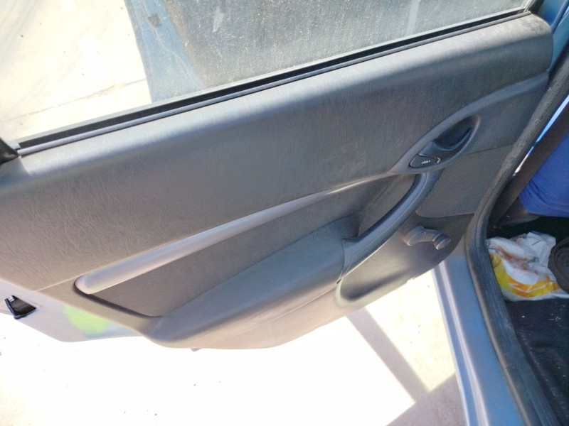 ford focus berlina (cak) del año 2002