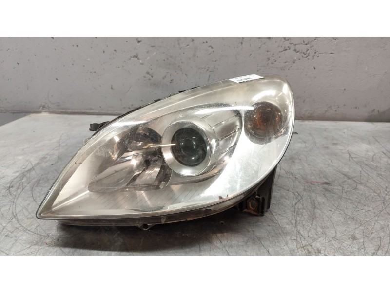 Recambio de faro izquierdo para mercedes-benz clase b (w245) 180 cdi (245.207) referencia OEM IAM A1698201761  