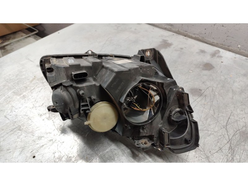 Recambio de faro izquierdo para mercedes-benz clase b (w245) 180 cdi (245.207) referencia OEM IAM A1698201761  