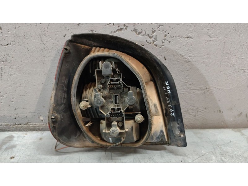 Recambio de piloto trasero derecho para renault scenic (ja..) 1.9 dci diesel cat referencia OEM IAM 2341  